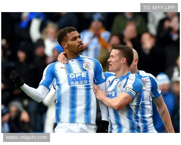 官方:布雷斯特前锋史蒂夫-穆涅因腿筋伤势将缺席未来三周比赛